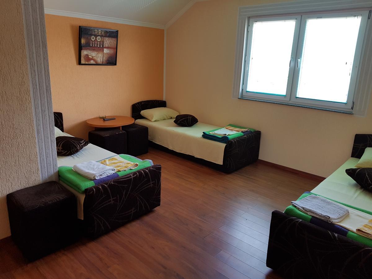 Hotel Pansion Baša à Ustikolina Extérieur photo